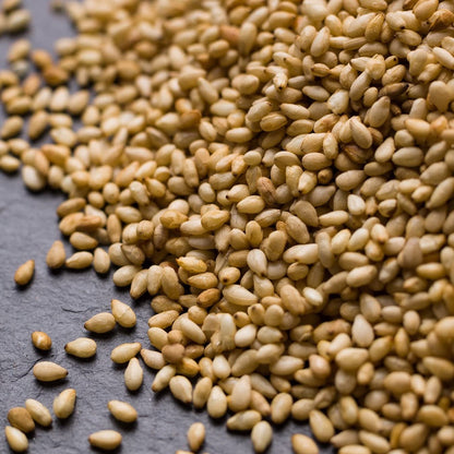Emma Basic: Roasted white sesame seeds (1kg) with a nutty flavor